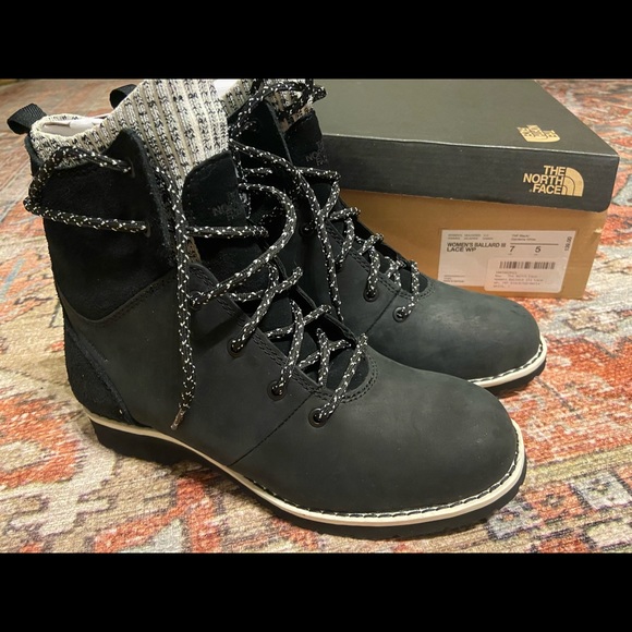The North Face Shoes - North Face Women’s Ballard III Lace WP Boots, Black/Gardenia White, size 7
